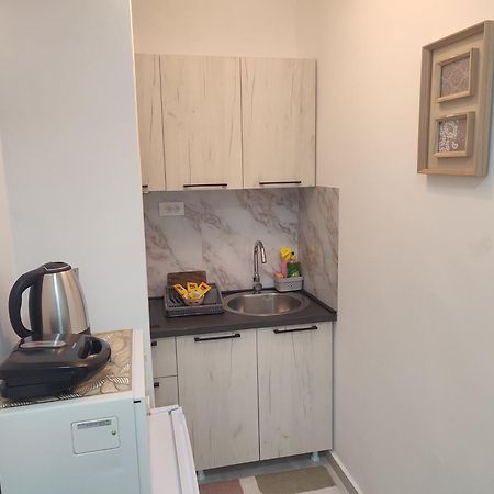 Apartment Ralf Улцинь Екстер'єр фото