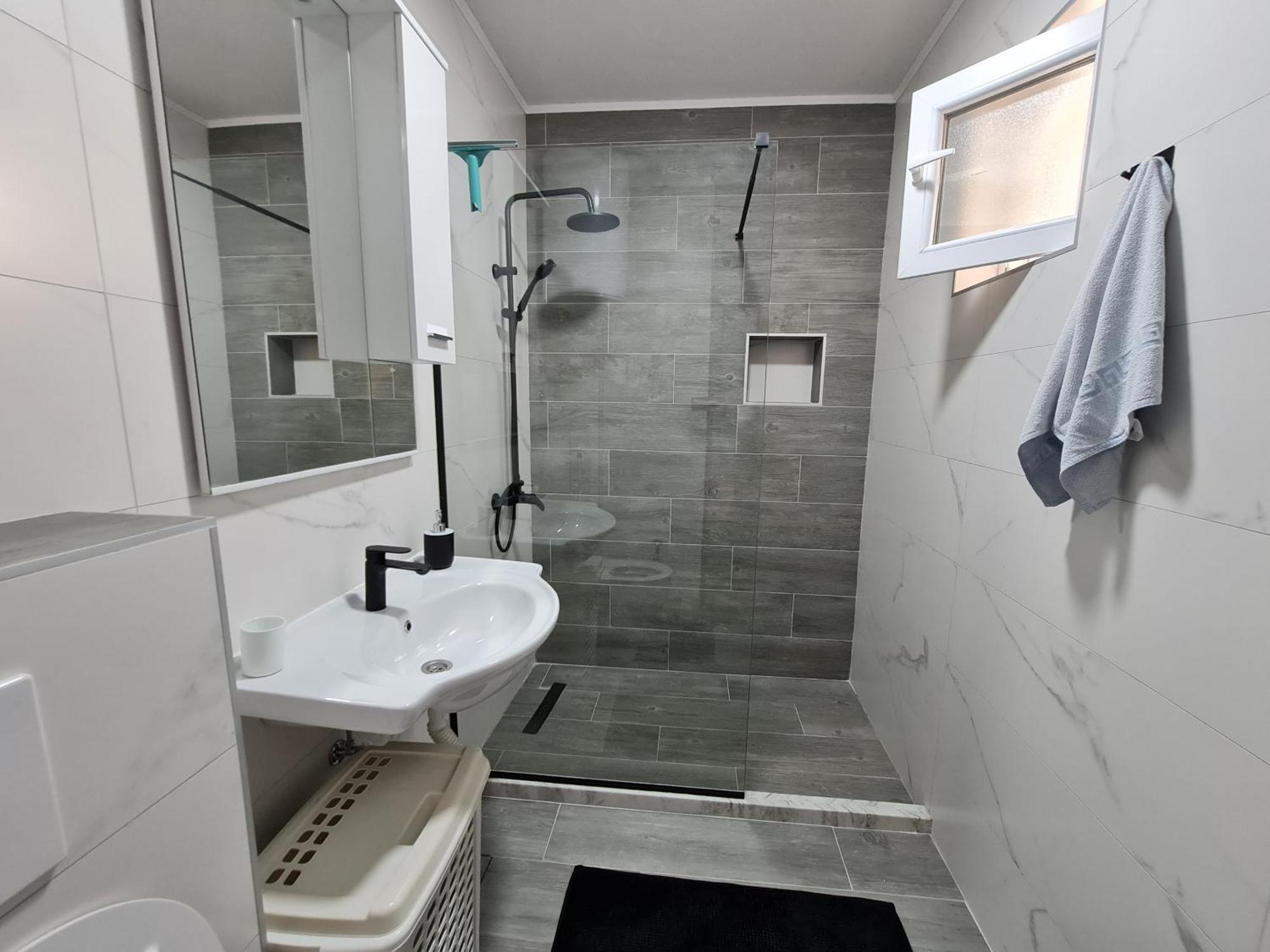 Apartment Ralf Улцинь Екстер'єр фото