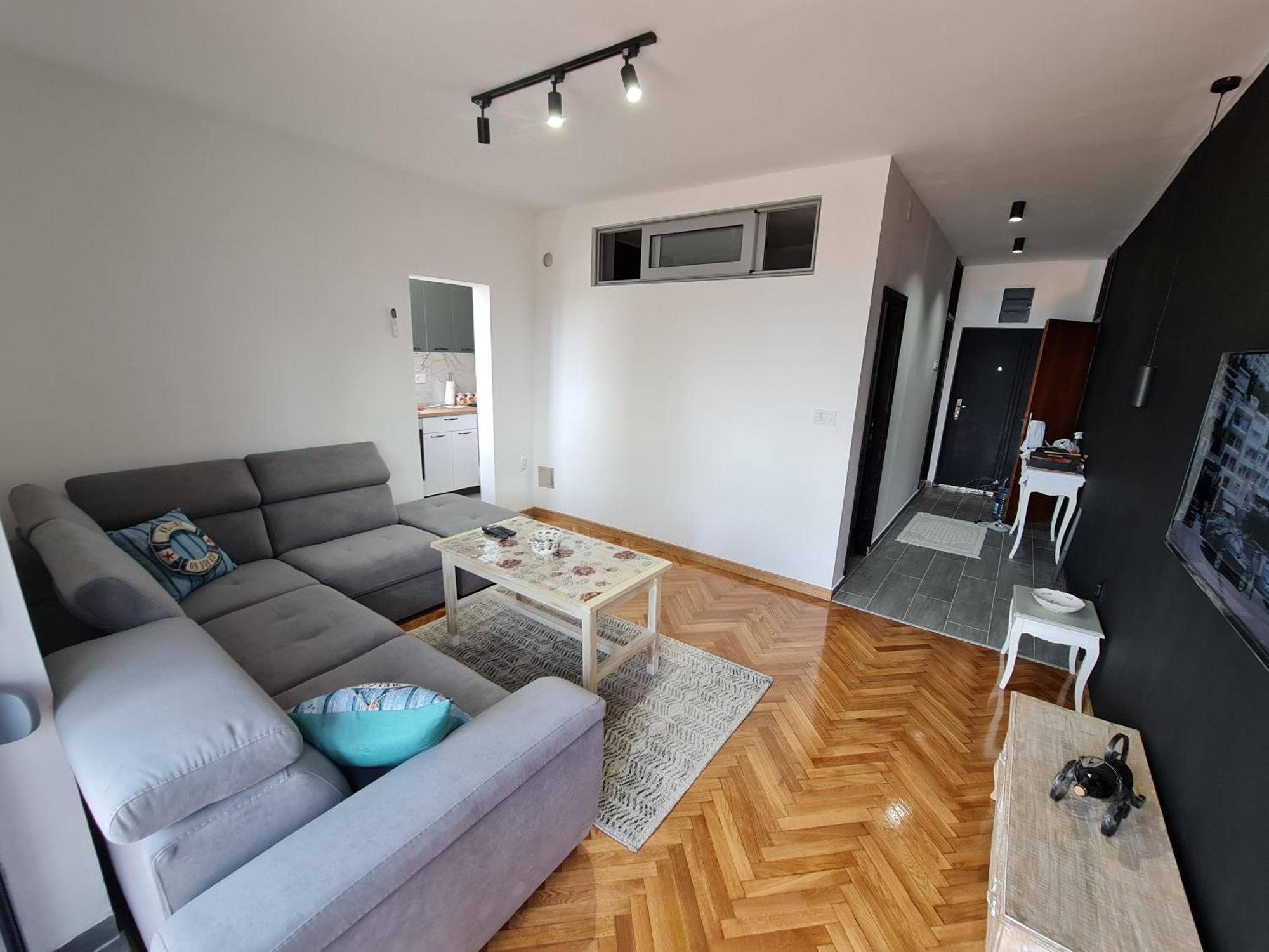 Apartment Ralf Улцинь Екстер'єр фото