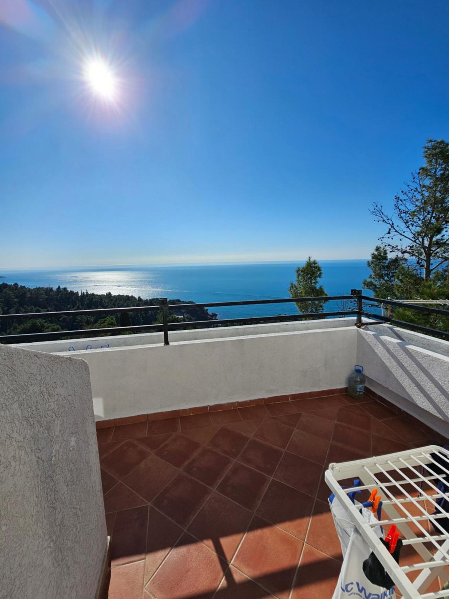 Apartment Ralf Улцинь Екстер'єр фото