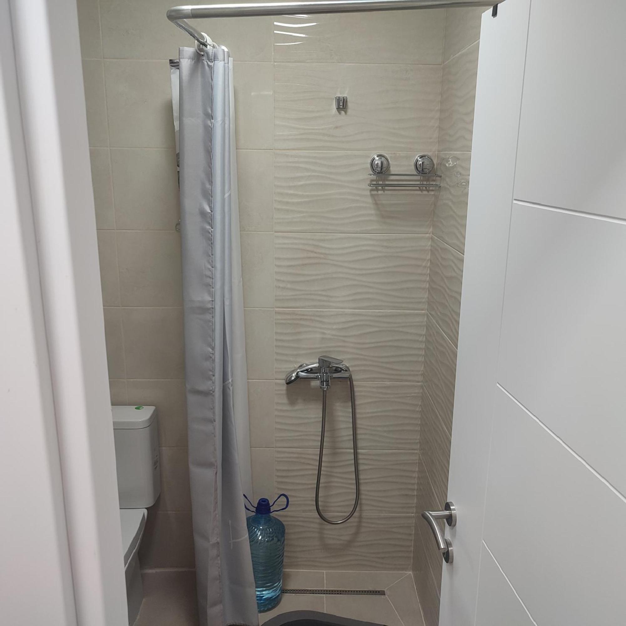 Apartment Ralf Улцинь Екстер'єр фото