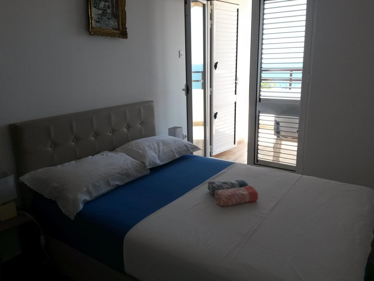 Apartment Ralf Улцинь Екстер'єр фото