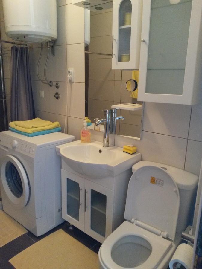 Apartment Ralf Улцинь Екстер'єр фото