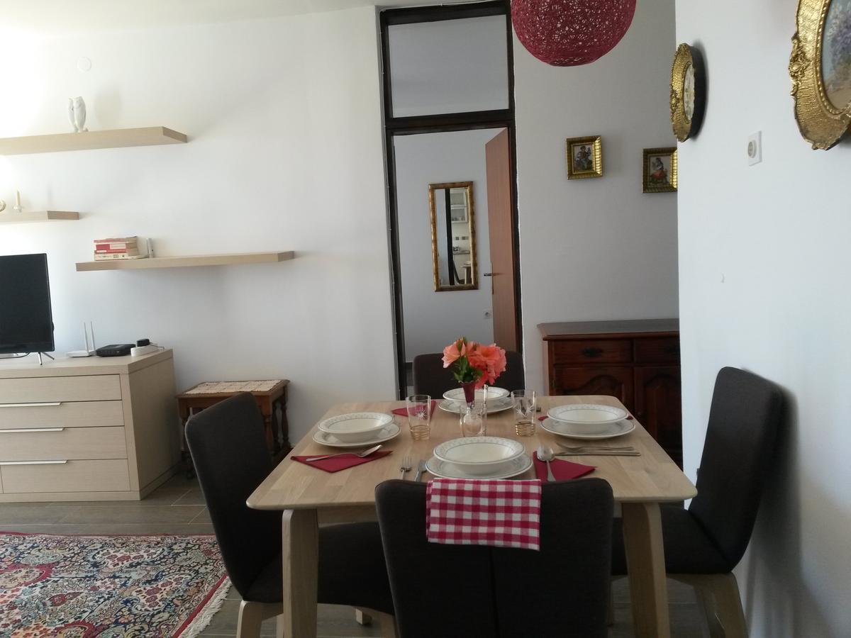 Apartment Ralf Улцинь Екстер'єр фото